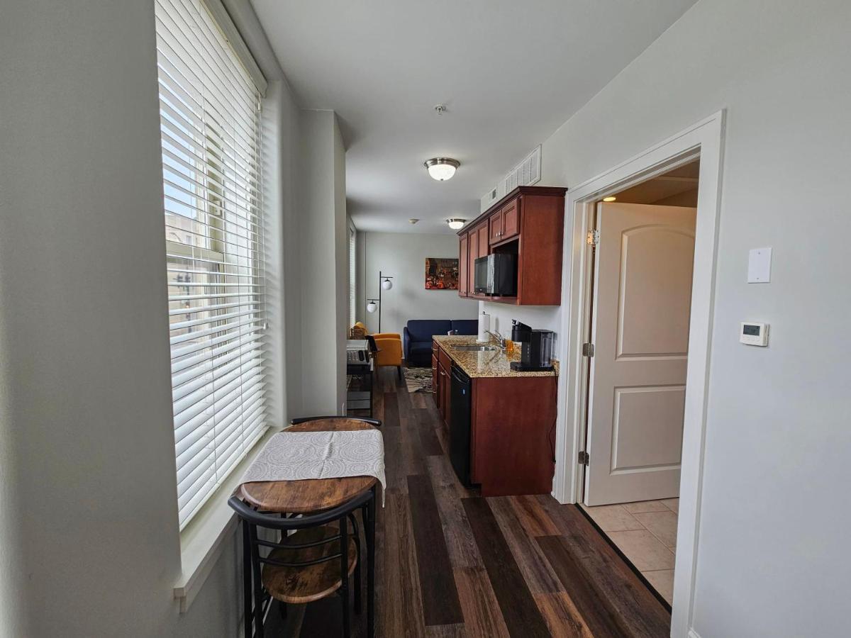 Gorgeous And Spacious Studio At The Historic Inman - 200 شامبين المظهر الخارجي الصورة